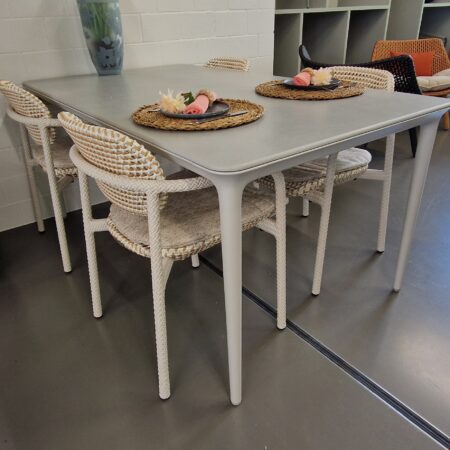 DEDON Bellmonde Tisch