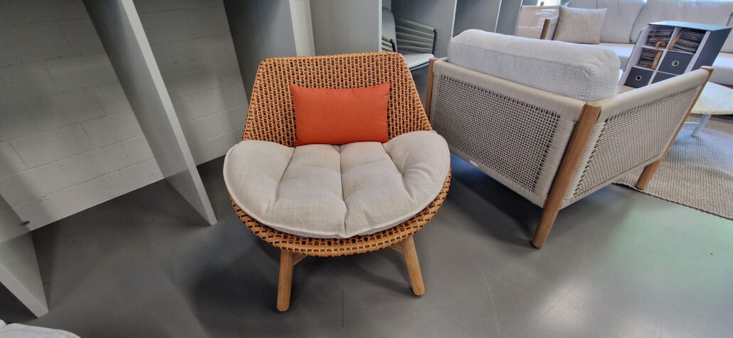 DEDON MBRACE Clubstuhl