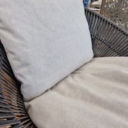 Gloster Bora Sessel inkl. Hocker – Bild 3