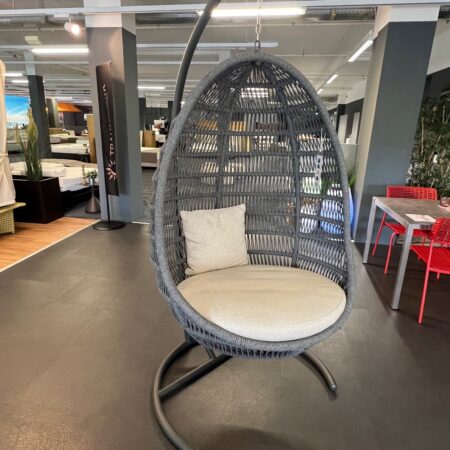 Talenti Eggchair mit Gestell