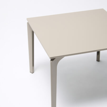 fast ALLSIZE Quadratischer Tisch – Bild 6