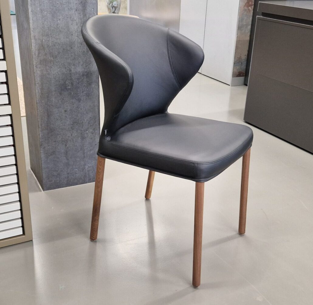 Willisau Stuhl LAPiS