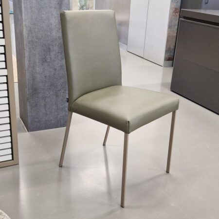 Willisau Stuhl Ambiente