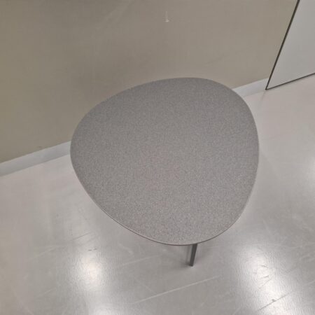 Willisau Polygon 50 Beistelltisch – Bild 3